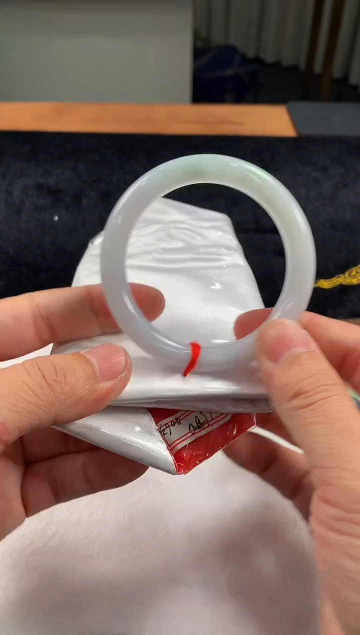 未镶嵌定制翡翠4063毛货不退不换 56-58圈