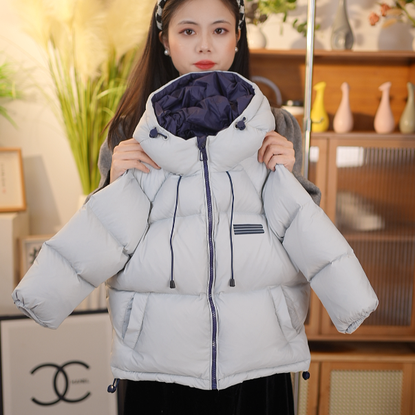 韩系极寒款杜邦新科技五防面料保暖锁温连帽新国标白鸭绒羽绒服
