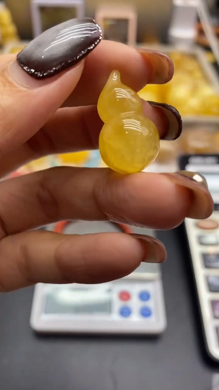 琥珀未镶嵌珠宝奇石2795