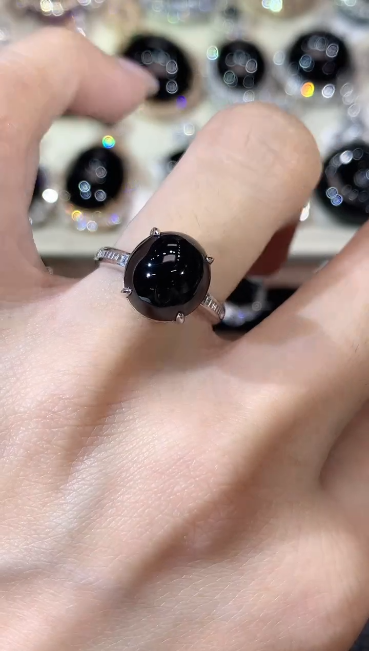 18K金镶嵌戒指翡翠D12