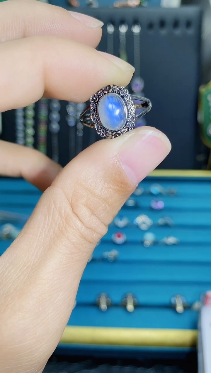 【闪购商品】月光石戒指银S925镶嵌1121