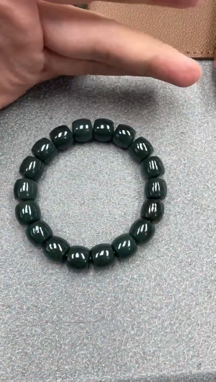 未镶嵌手串和田玉纯天然新疆叶城油青12直切