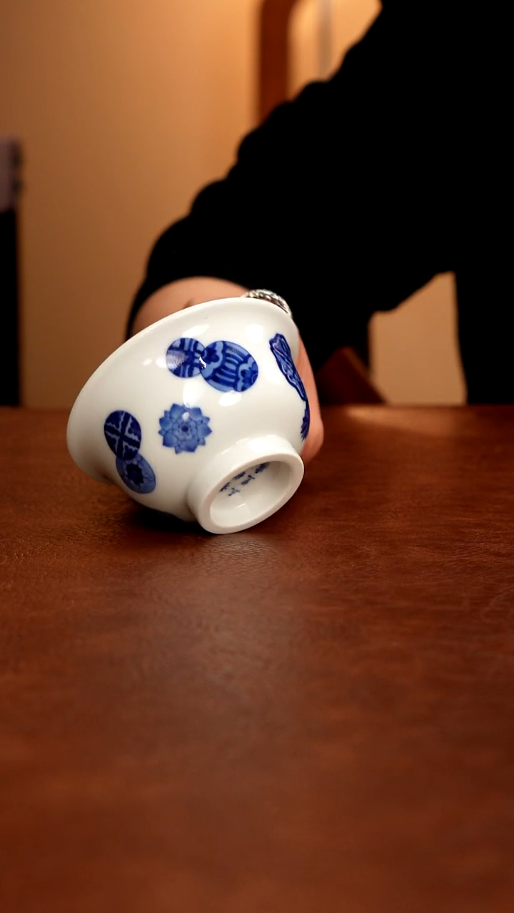 摆件陶五里雾微瑕 手工手绘陶瓷