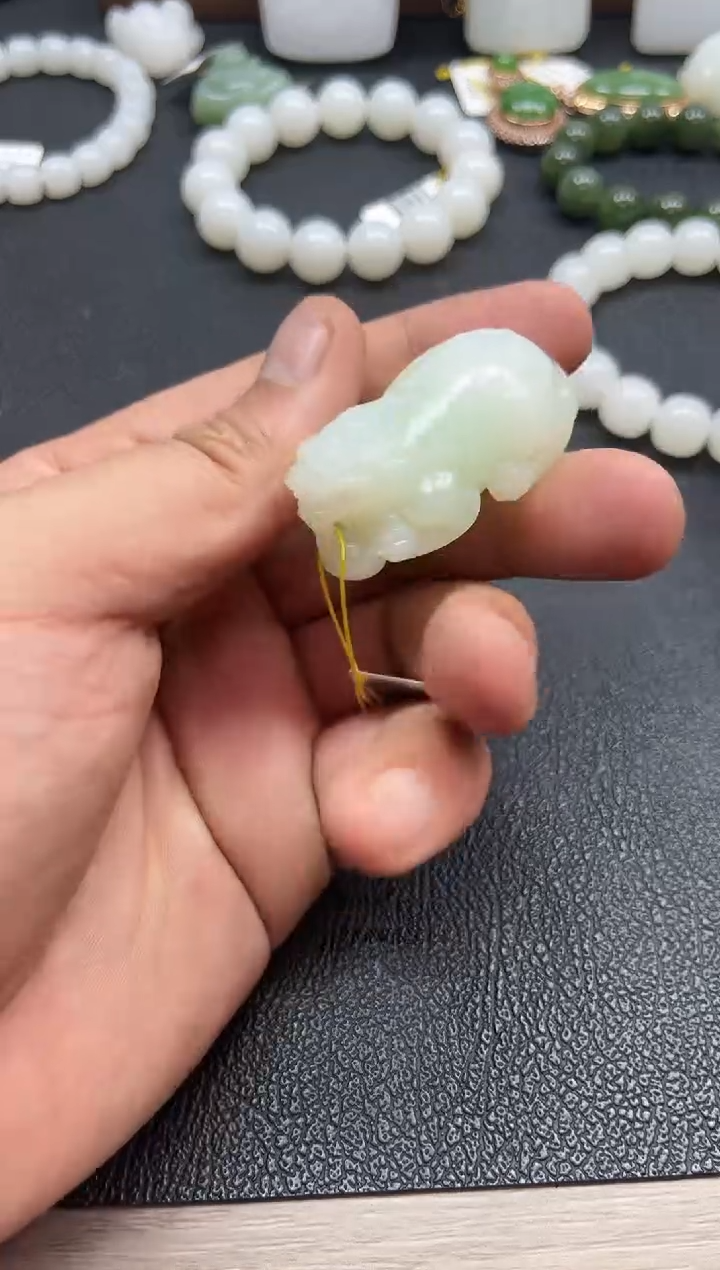 【闪购商品】和田玉颈饰未镶嵌貔貅