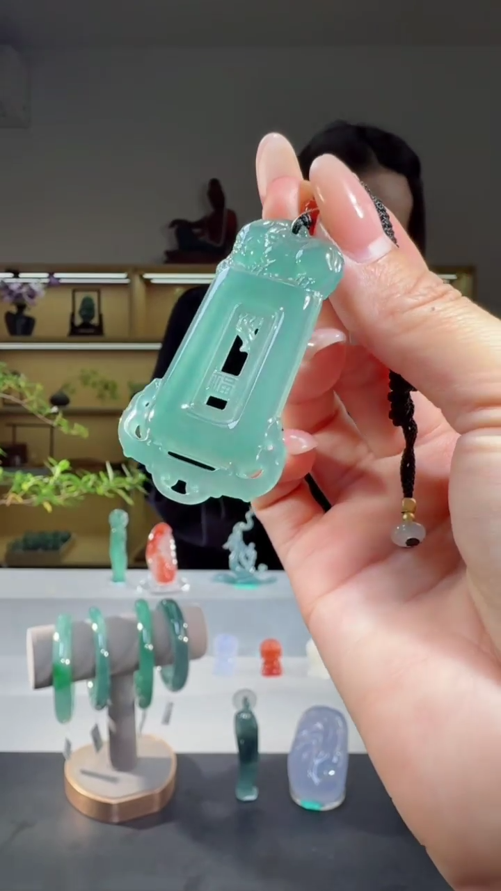 吊坠(不含链)未镶嵌翡翠仿古牌