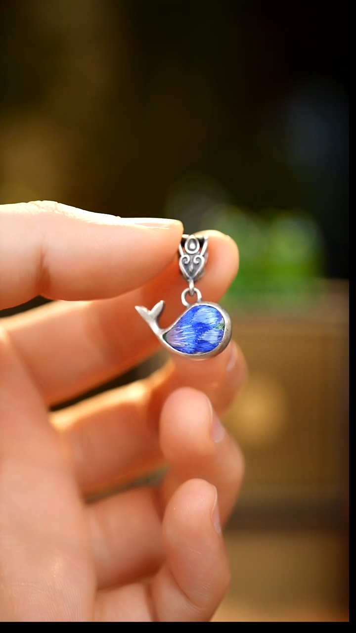 刺绣私人定制苗族手工W137