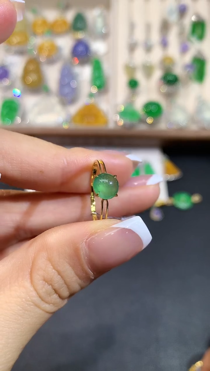 【闪购商品】翡翠戒指18K金镶嵌L0472