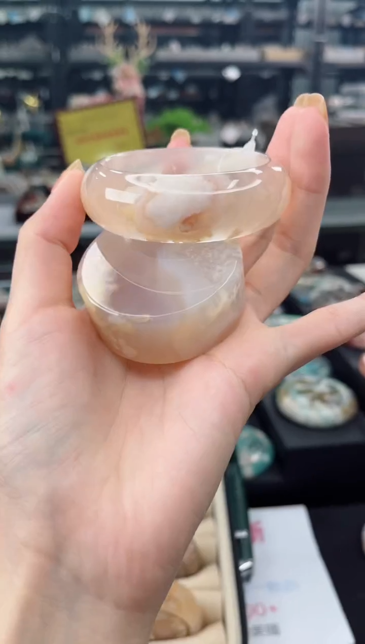 【闪购商品】石英质玉手镯未镶嵌53圈口（赠品镯心）3567084