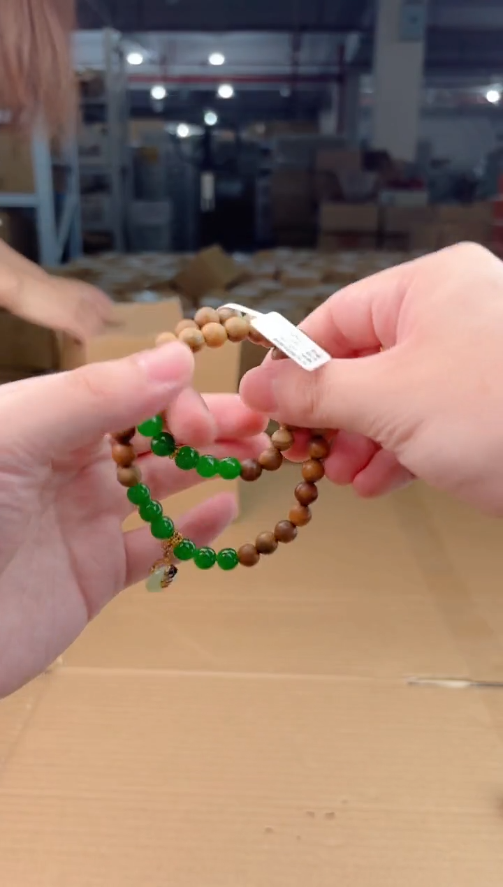 禧一文玩木作类材质手串无礼盒