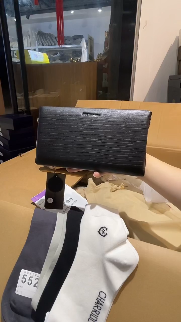 牛皮（革）韩爵绅士包包皮具561