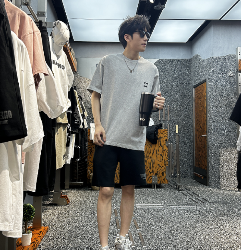 BRIAN ENO TE091   宽松版短袖T恤圆领