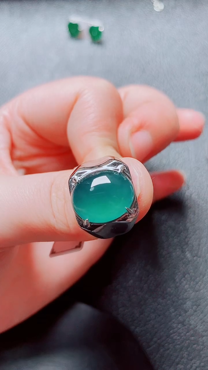 翡翠戒指银S925镶嵌翡翠