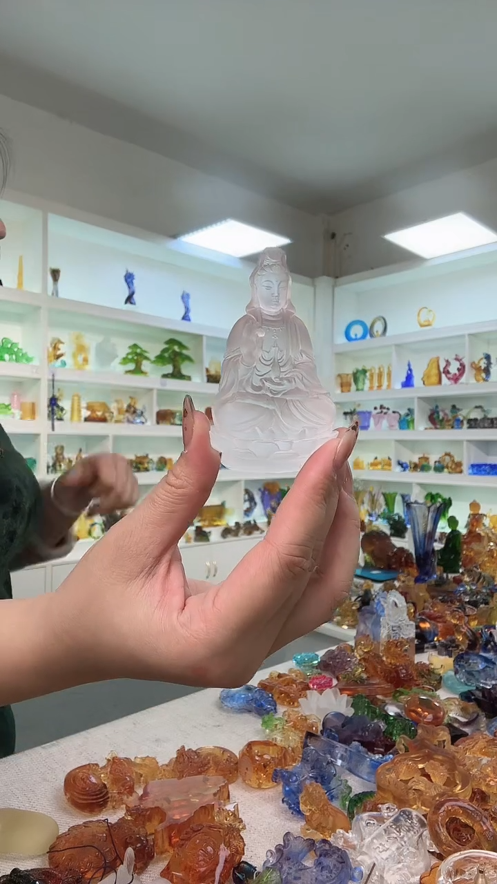 手工艺品琉璃观音