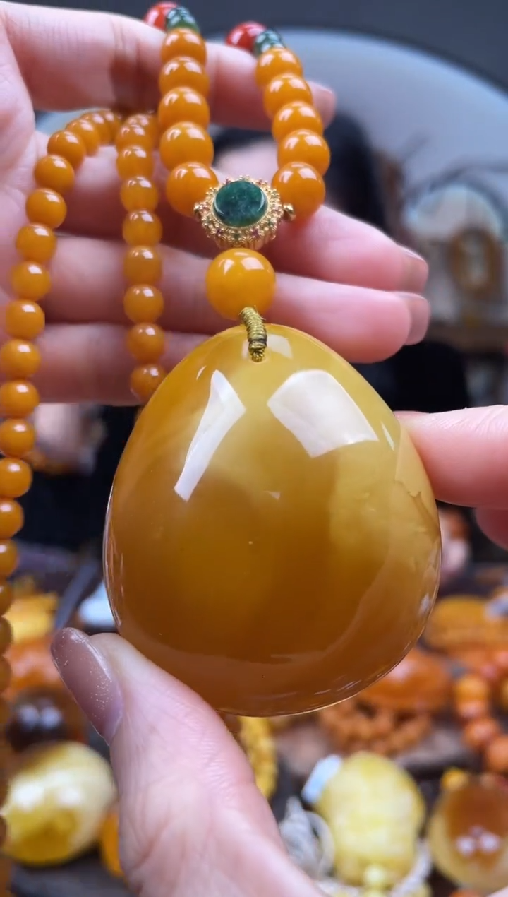 【闪购商品】琥珀裸石未镶嵌首饰 假1赔4 （多样性发货1件（微瑕