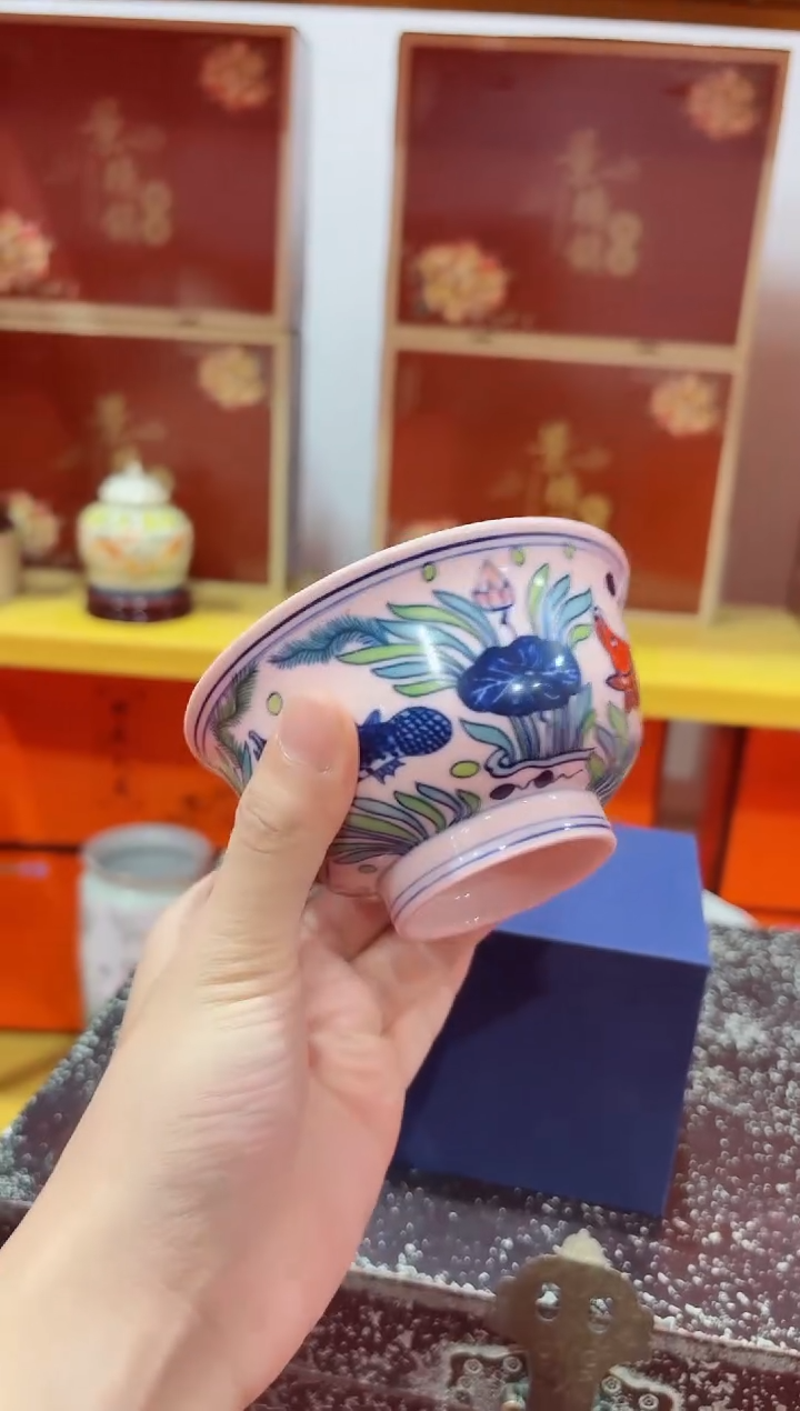 碗陶瓷红稀4英寸粉彩鱼藻纹碗+礼盒