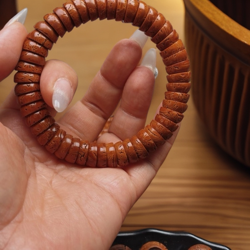 桃核光珠金碗（招财碗）小尺寸手串（瑕疵品）