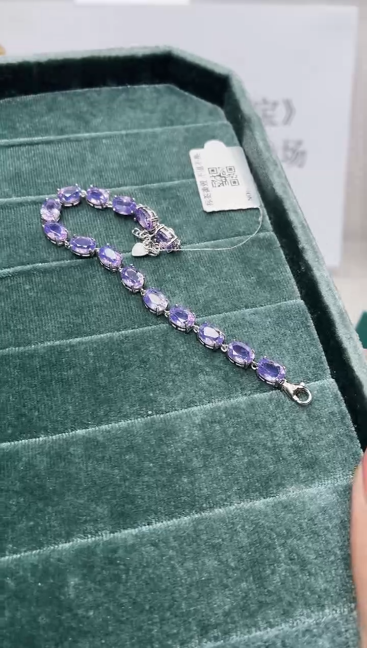 银S925镶嵌手链水晶261BJ0103产品一个（多样性）