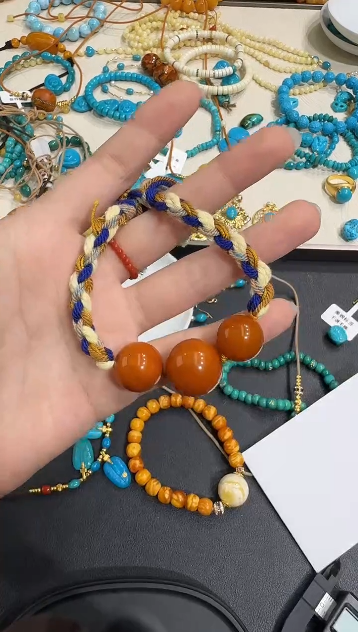 手绳琥珀未镶嵌X0102-1195-303