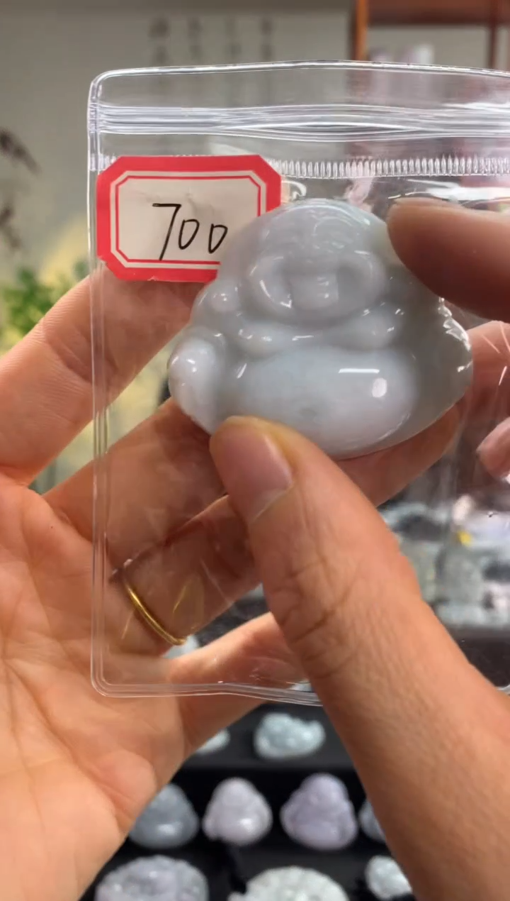 【闪购商品】翡翠颈饰未镶嵌佛公700