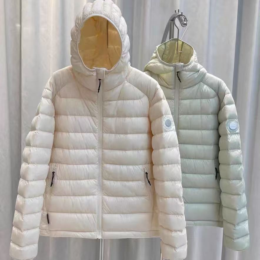 排骨款90白鸭绒羽绒服女短款轻薄连帽2025冬季新款小个子情侣款