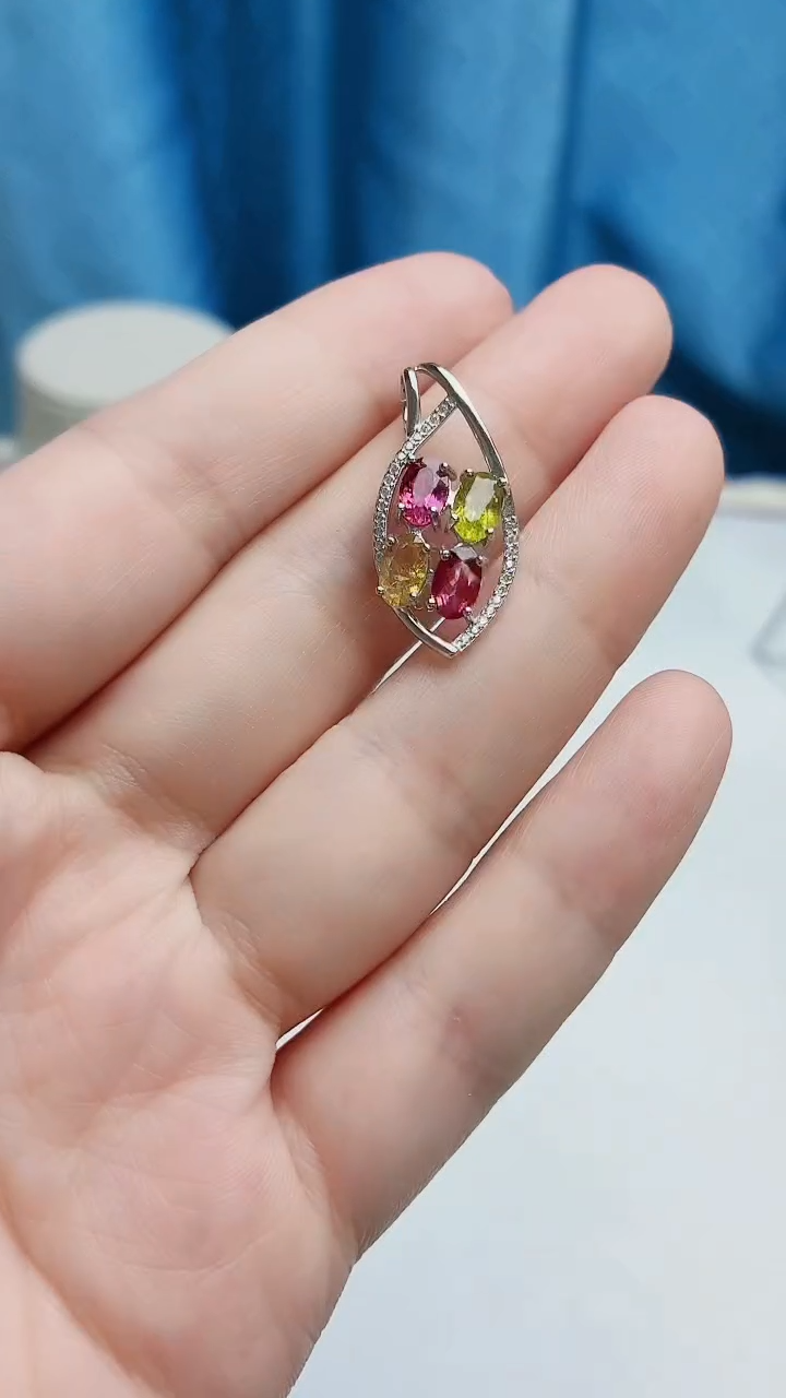 银S925镶嵌吊坠碧玺1110ZB195产品一个（多样性）