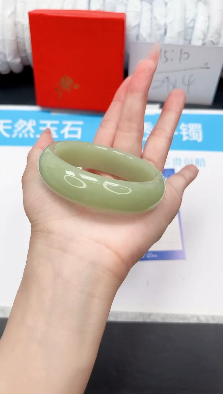 手镯石英质玉未镶嵌91-55.4FRL