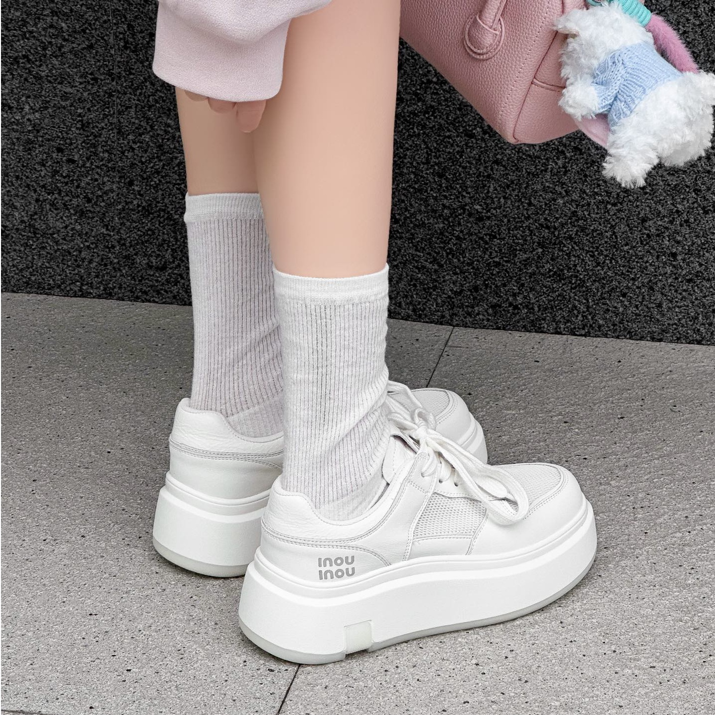 真皮小白鞋夏季新款2025爆款网面透气百搭女鞋韩版厚底增高板鞋