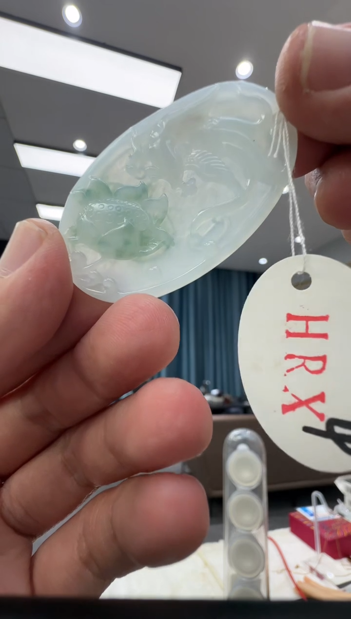 颈饰未镶嵌翡翠天然翡翠A货孤品一件