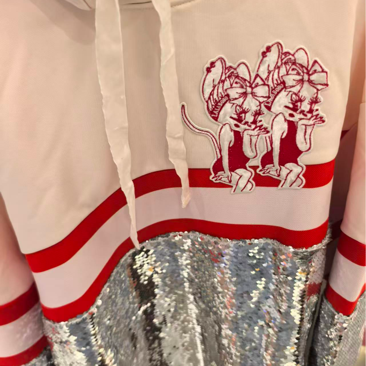 武汉【微瑕不退不换】亮片拼接针织套头衫L19D-WNTS23