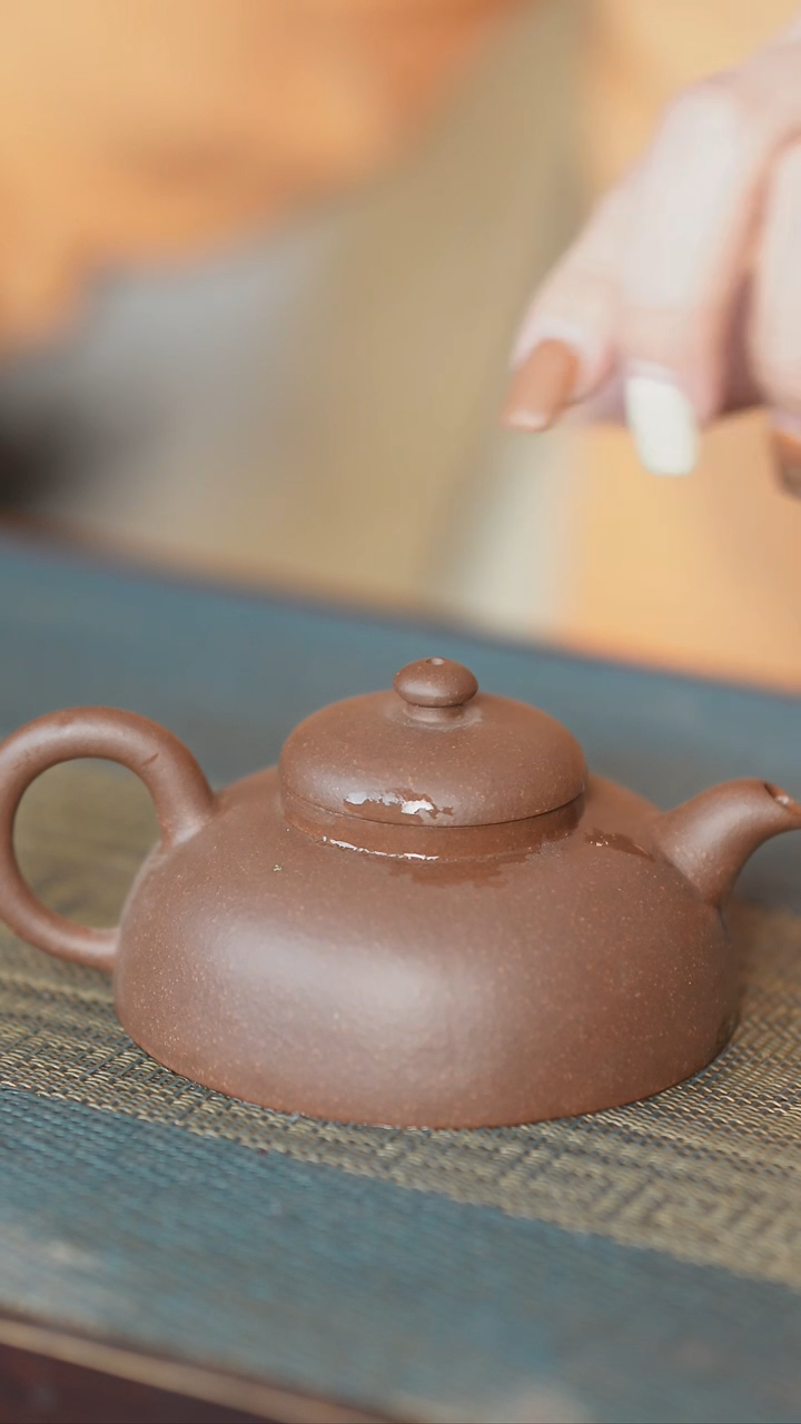 【闪购商品】喀左三川紫砂原矿手工制作