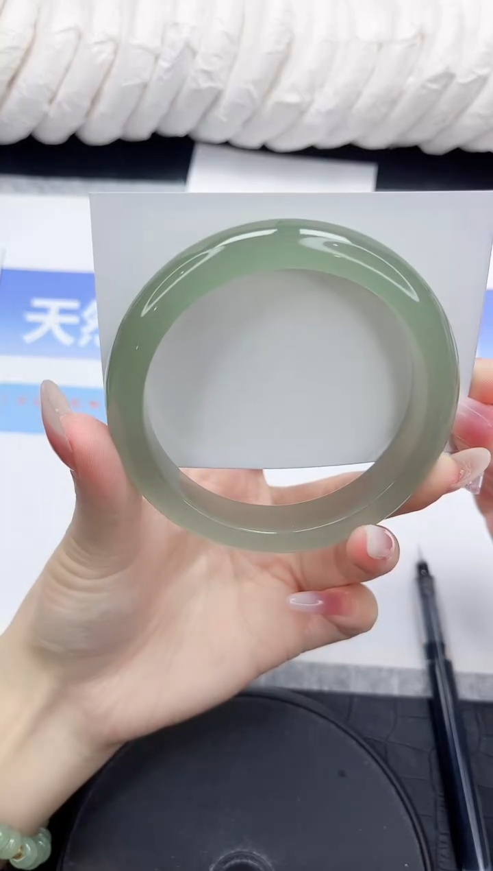 未镶嵌手镯石英质玉51-60.2