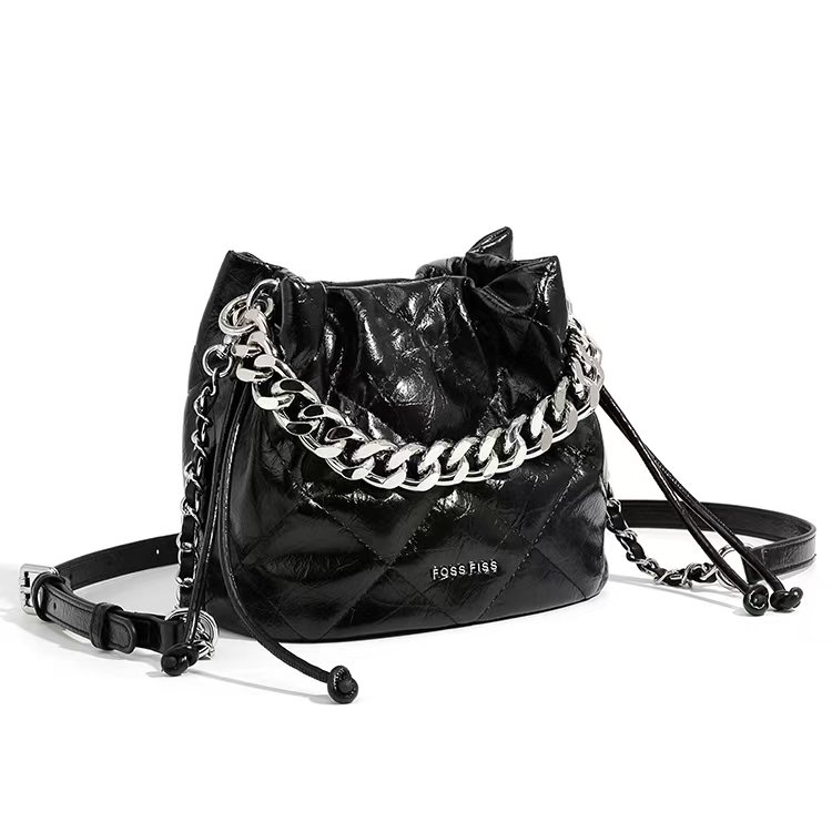 FOSSFISS2024新款萎格小香风时尚潮流手提单肩斜挎福袋水桶包