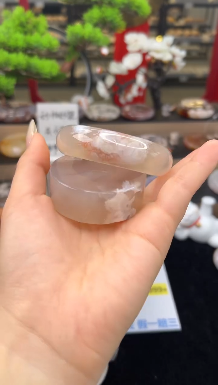 【闪购商品】石英质玉手镯未镶嵌56圈口（赠送镯心)23109