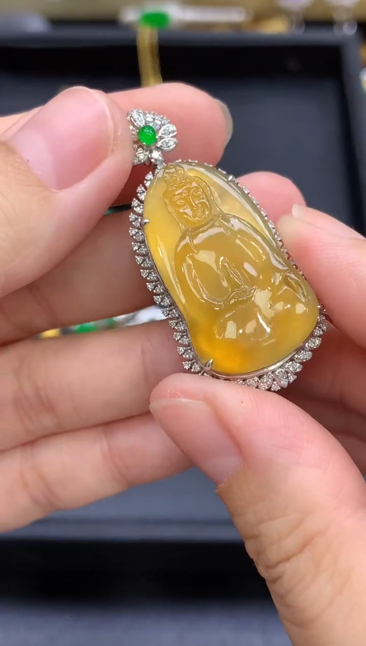 颈饰18K金镶嵌翡翠812-中国好珍宝