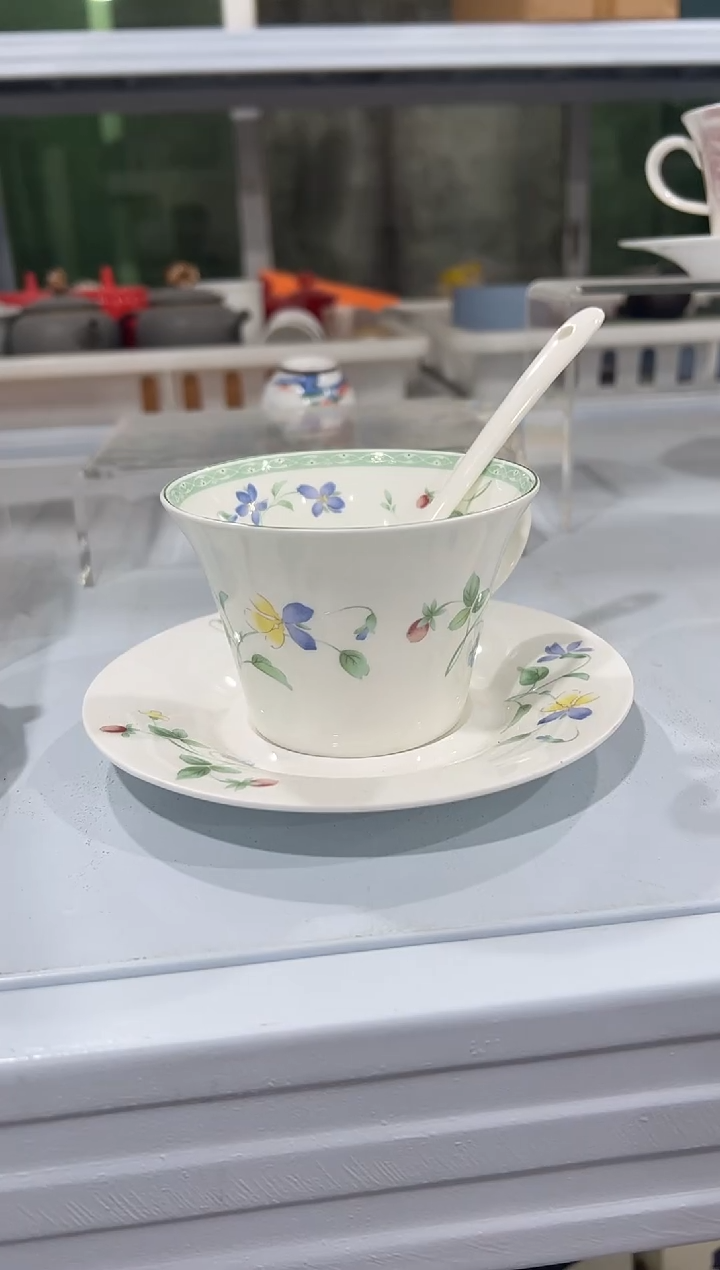 杯子骨瓷（简装）花环咖啡杯碟一套+骨瓷咖啡勺