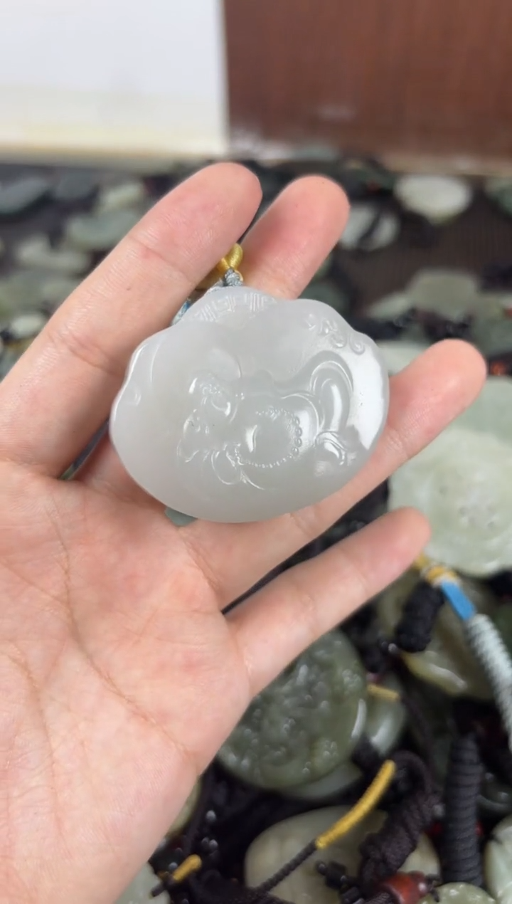 【闪购商品】和田玉颈饰未镶嵌1