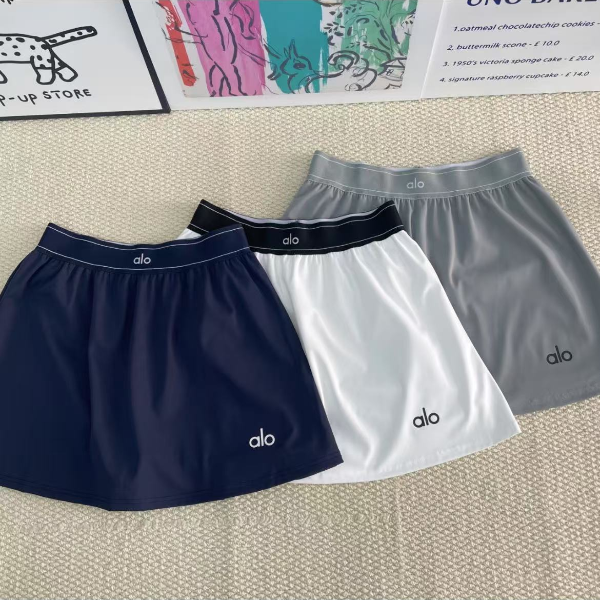 YX夏季爆款时尚韩系设计师款洋气休闲百搭瑜伽短群