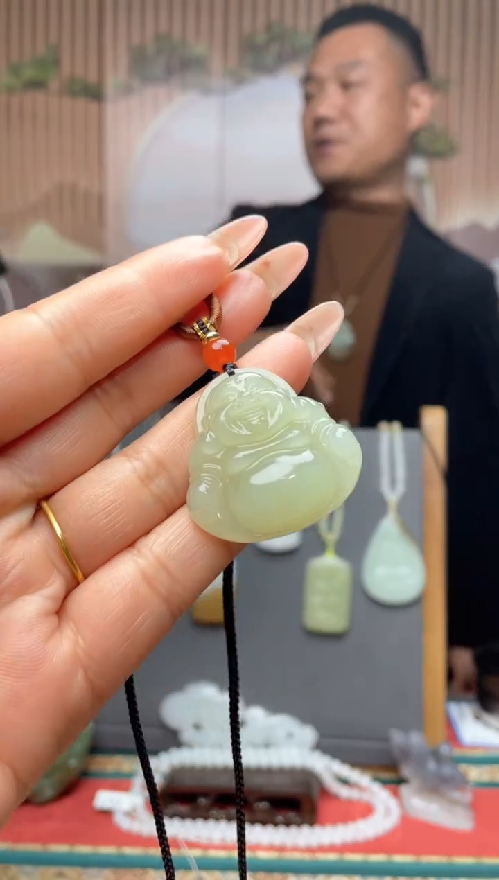 【闪购商品】和田玉颈饰未镶嵌一