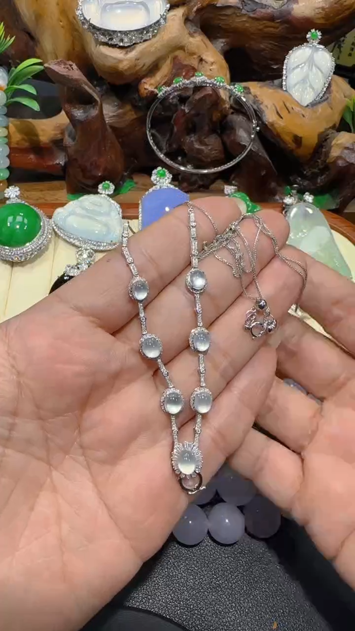 【闪购商品】翡翠套链18K金镶嵌套链