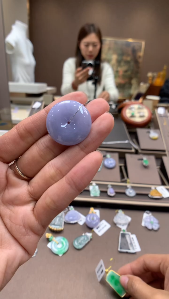 【闪购商品】翡翠颈饰未镶嵌平安扣