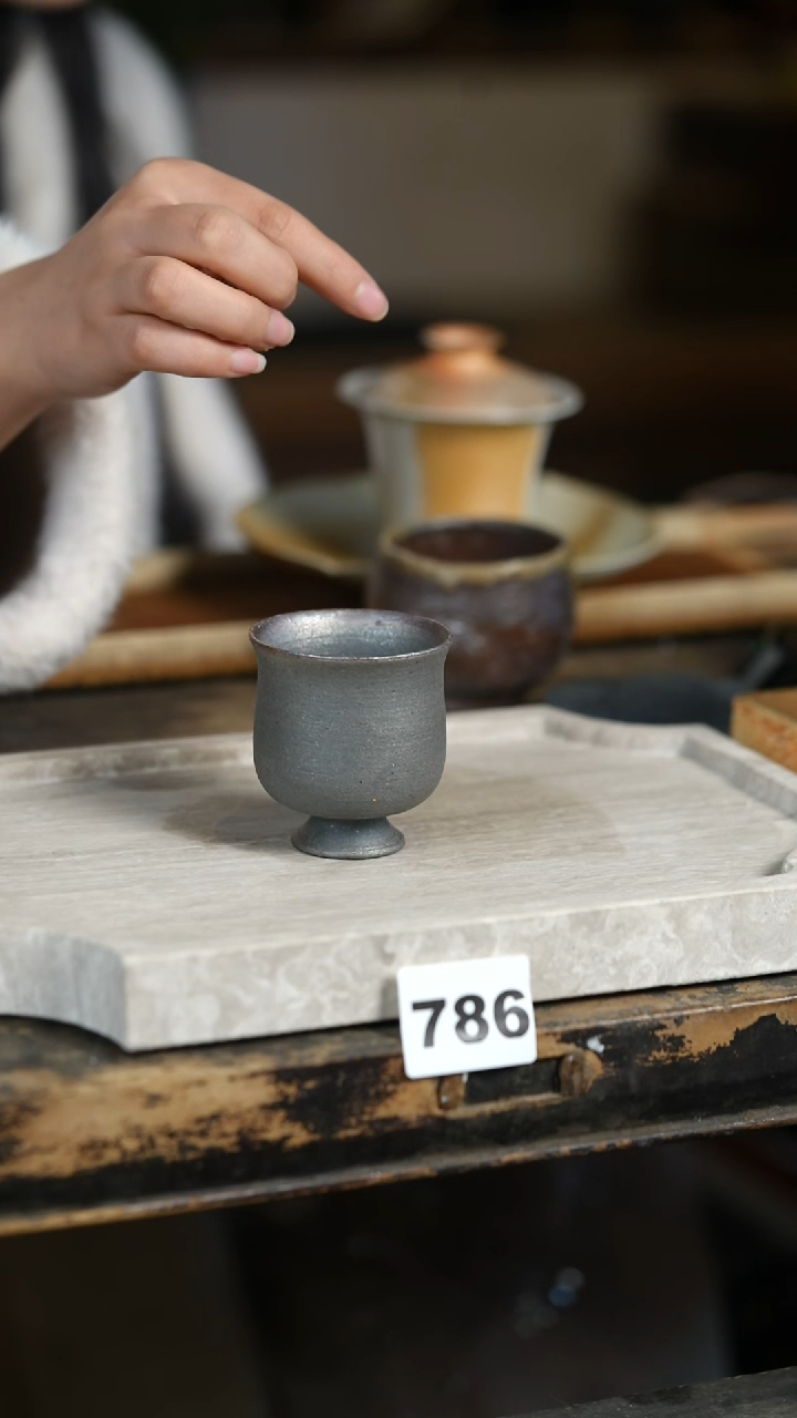 【闪购商品】瓷片见山北野见山北野