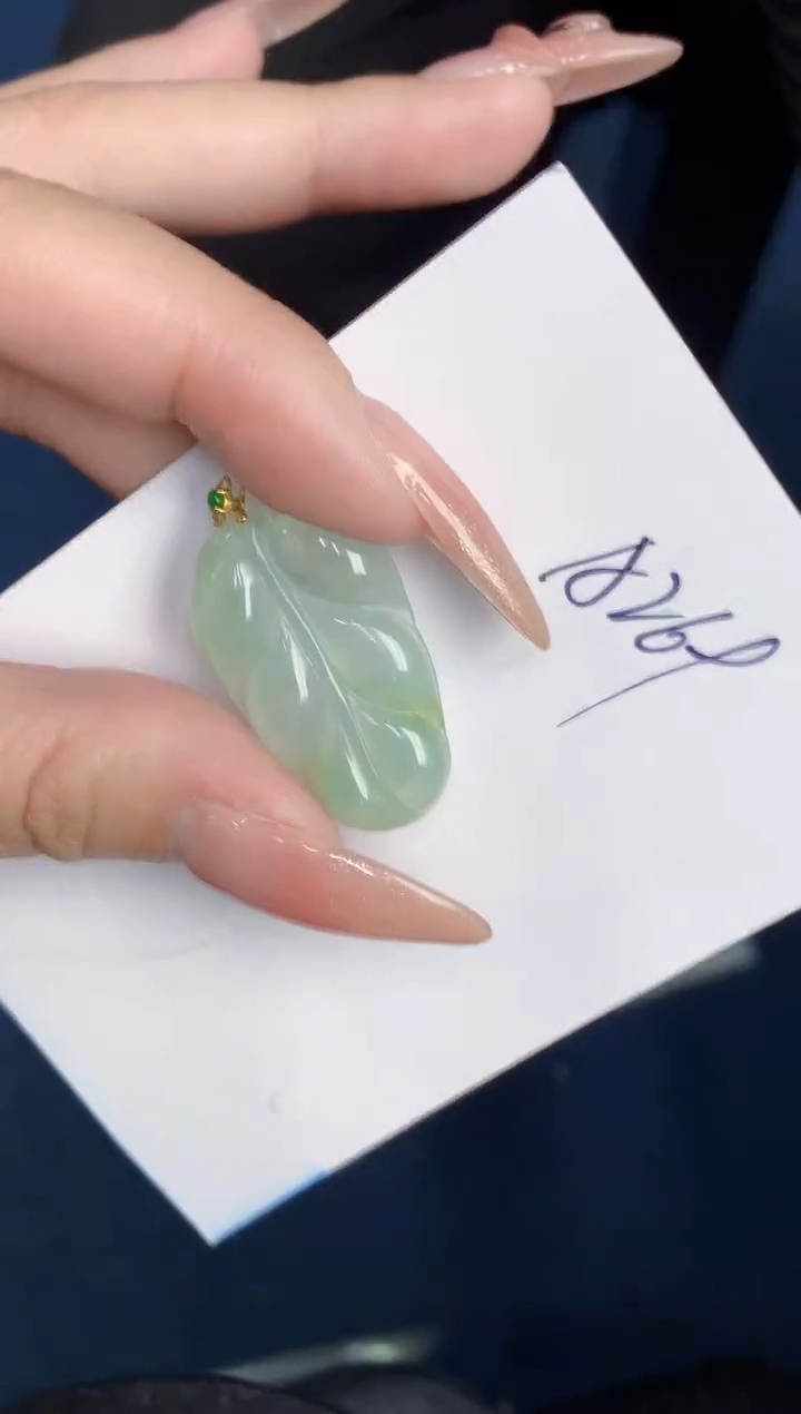 【闪购商品】翡翠颈饰18K金镶嵌000000000