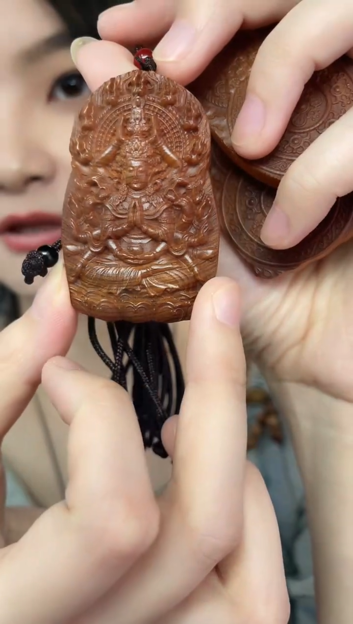 柏木（崖柏）其他千手观音无事牌