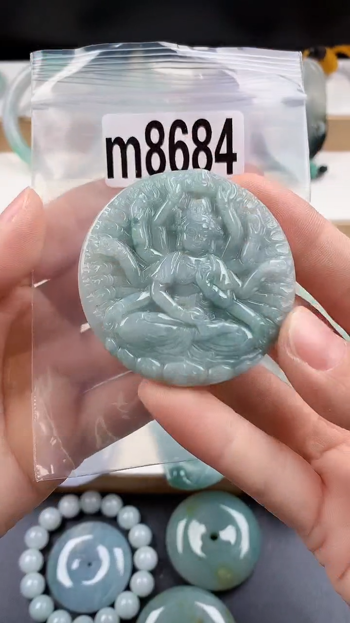 颈饰未镶嵌翡翠天然翡翠吊坠挂件