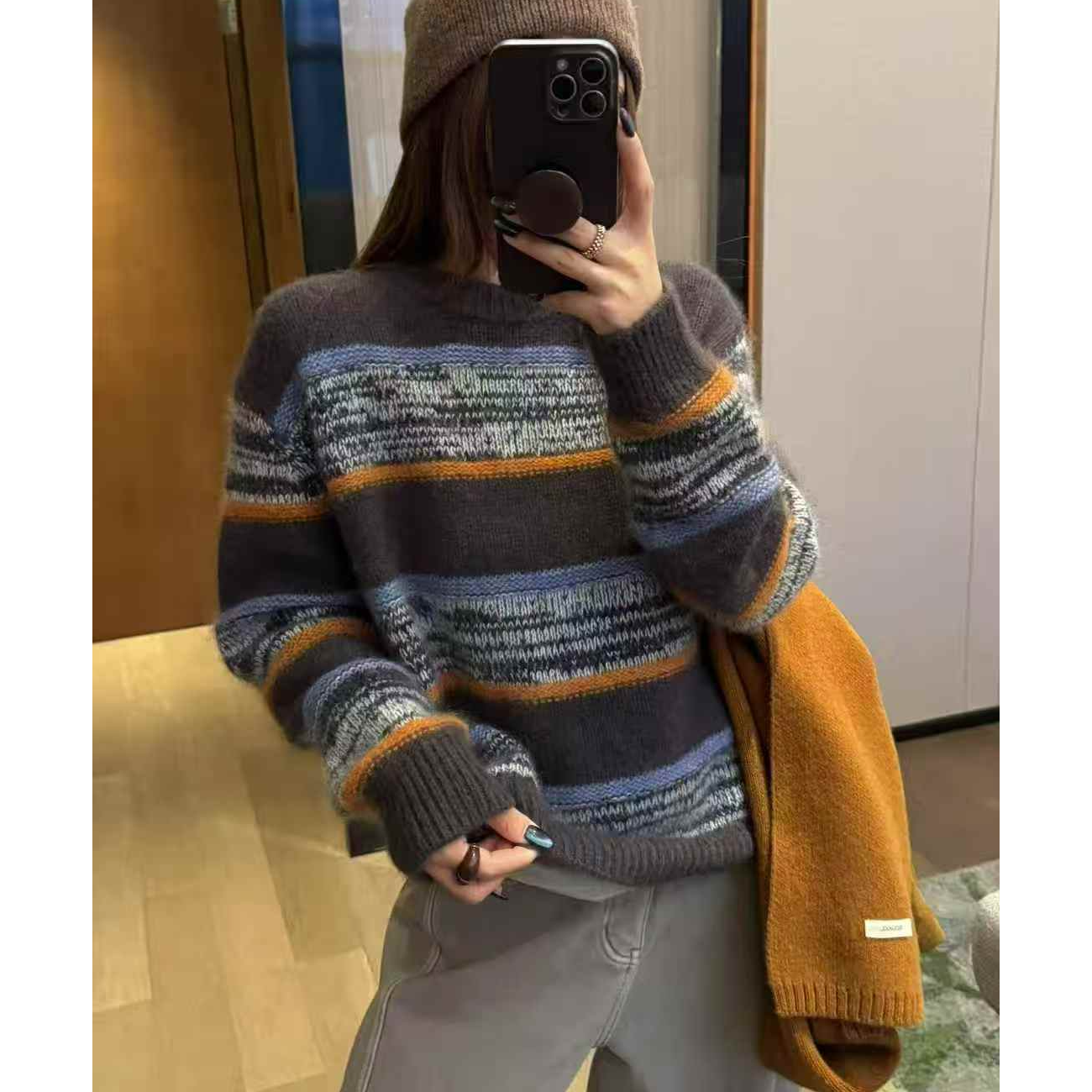 【条纹浣熊】复古条纹圆领显瘦宽松上衣女长袖毛衣针织衫2379