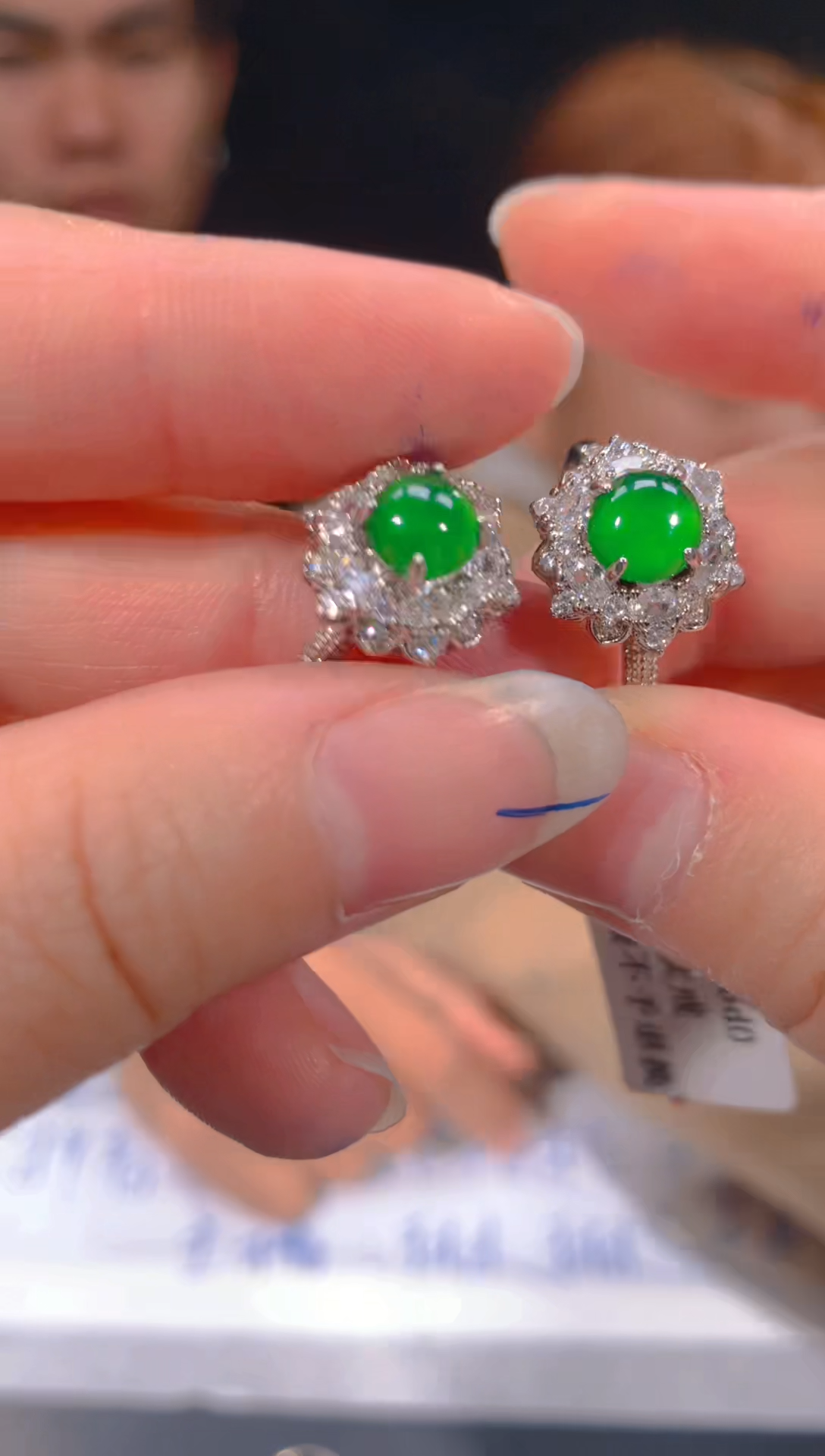 【闪购商品】定制翡翠未镶嵌18多样性发货（发其一）