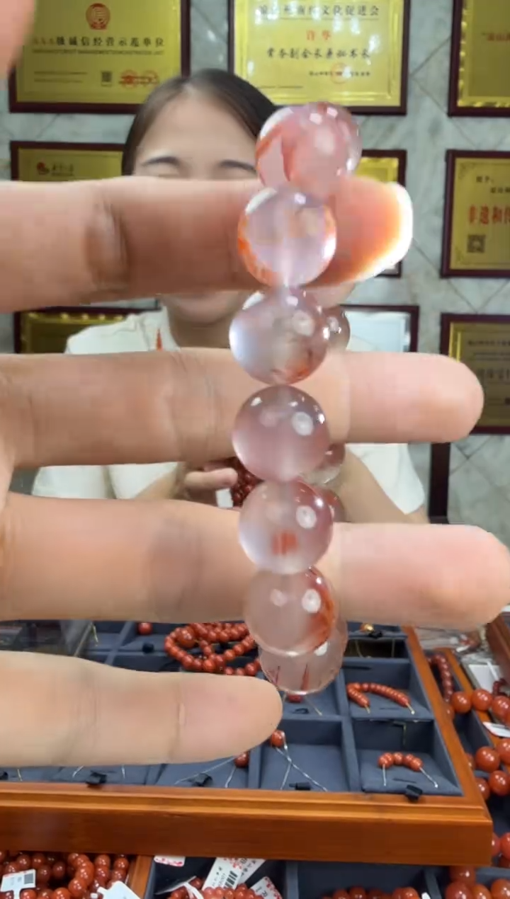 手串未镶嵌南红玛瑙冰飘 13mm