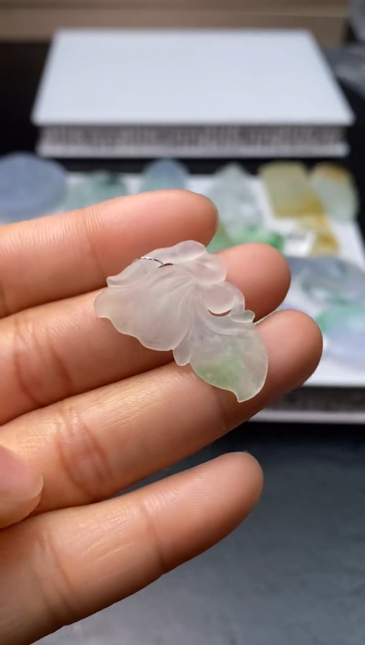 【闪购商品】定制翡翠未镶嵌翡翠毛货~多样性发货一个