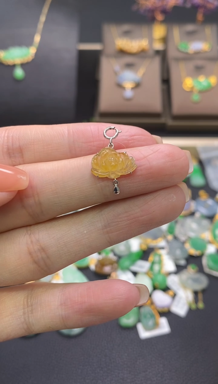 【闪购商品】翡翠18K金镶嵌颈饰净货17339