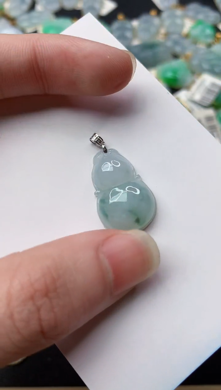 【闪购商品】翡翠颈饰18K金镶嵌85.........